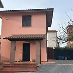 La Casa Dei Piloti, Intero Con Giardino Privato, 2 Da Letto E 2 Bagni *