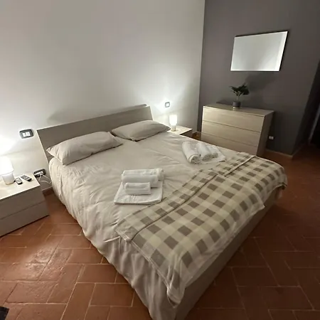 La Casa Dei Piloti, Intero Con Giardino Privato, 2 Da Letto E 2 Bagni Ferienhaus