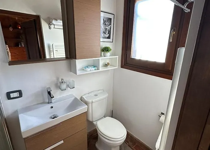 Casa vacanze La Casa Dei Piloti, Intero Con Giardino Privato, 2 Da Letto E 2 Bagni *