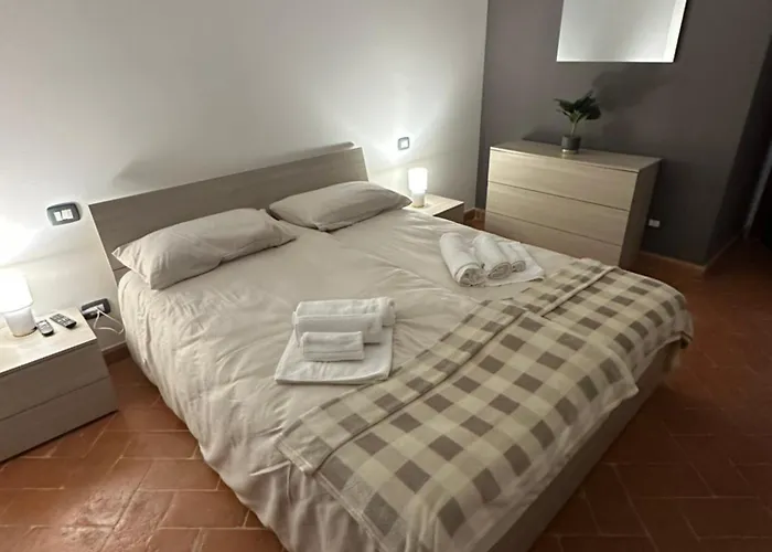 La Casa Dei Piloti, Intero Con Giardino Privato, 2 Da Letto E 2 Bagni Vakantiehuis