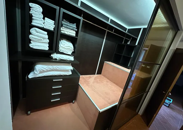 La Casa Dei Piloti, Intero Con Giardino Privato, 2 Da Letto E 2 Bagni Vakantiehuis *